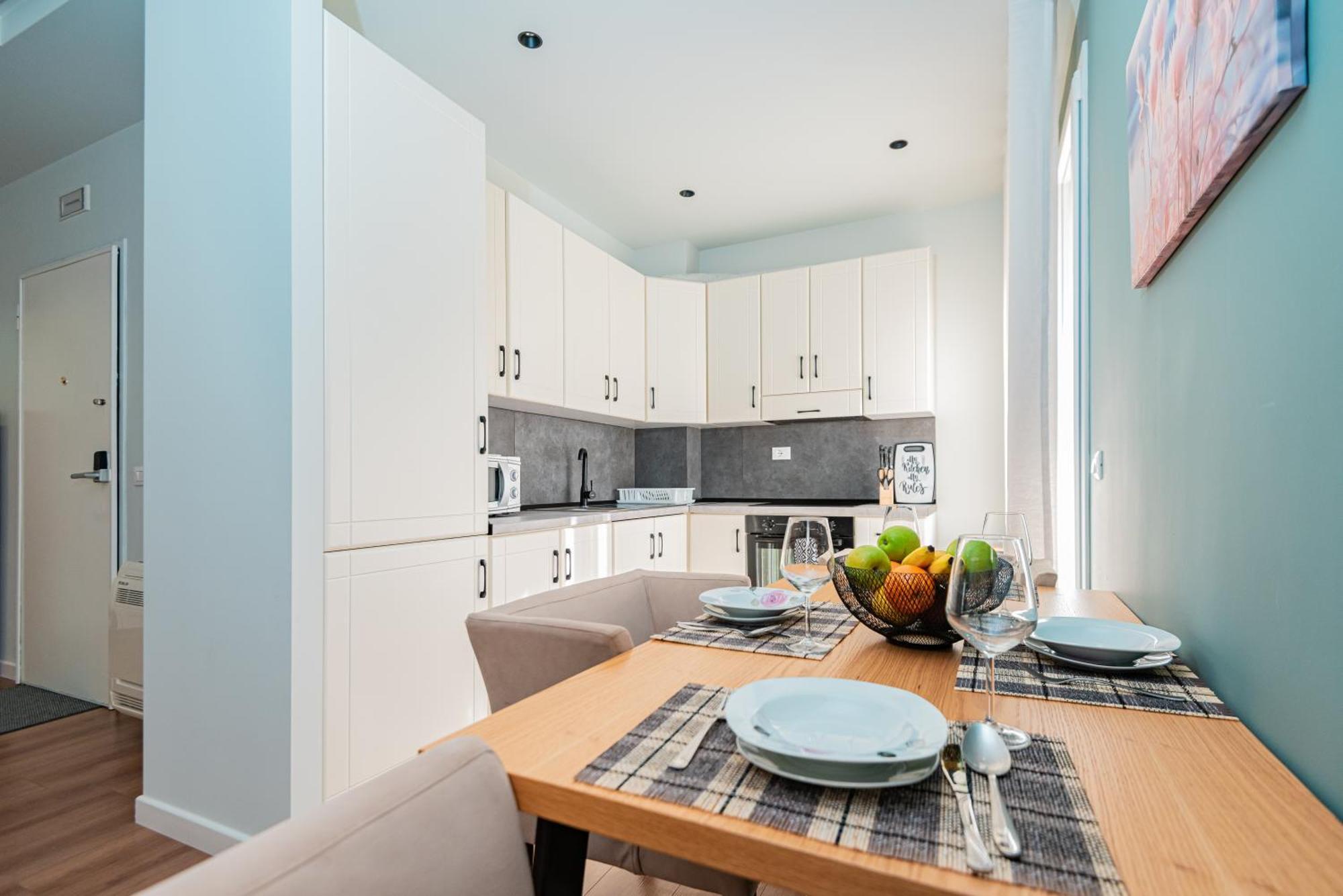 Vivi'S Seaside Apartment Durres Bagian luar foto